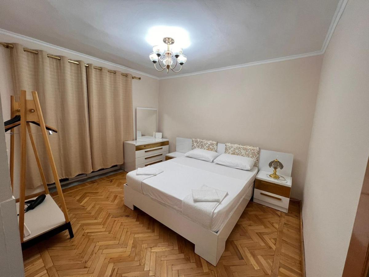 Homeland Nest Тирана Екстер'єр фото