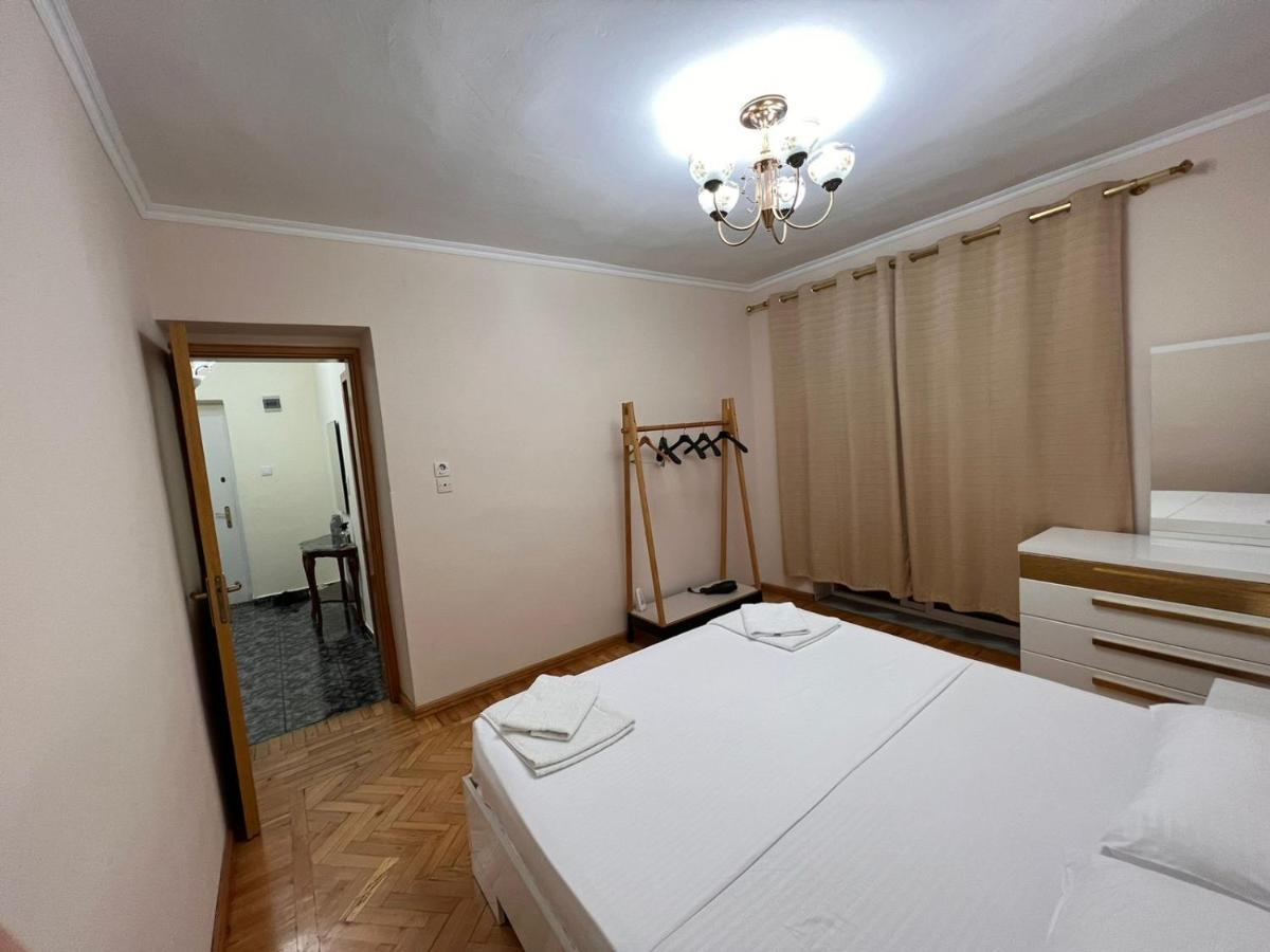 Homeland Nest Тирана Екстер'єр фото